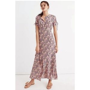 MADEWELL Pink Floral Oasis Palms 100% Silk Tie-Sleeve
Maxi Dress size 14